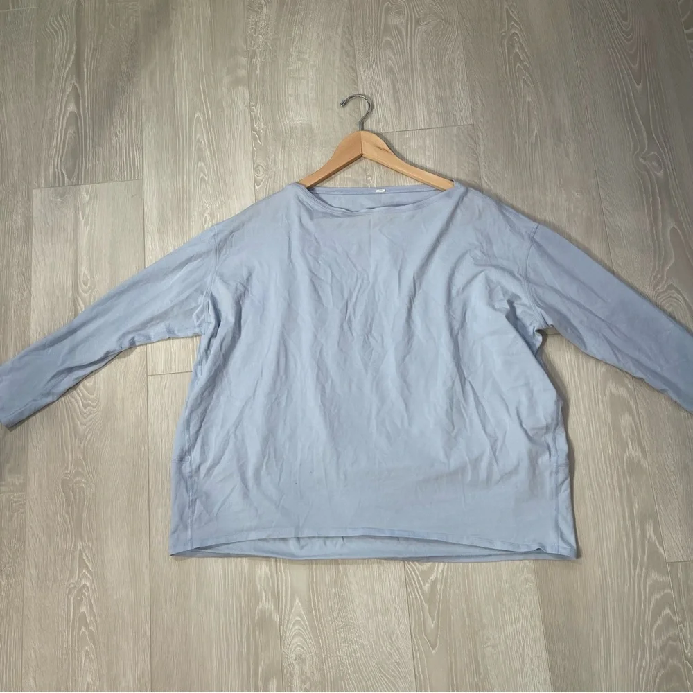 Lululemon Back In Action Long Sleeve Blue Linen size 12 fit - Picture 5 of 13